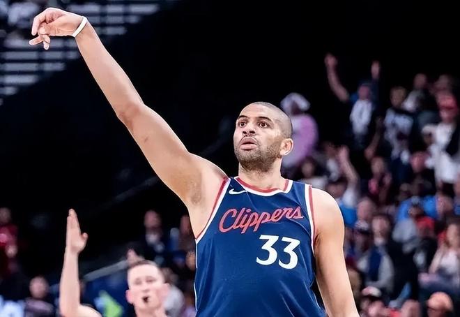 快船六人联袂爆发力克公牛 球队末节稳住优势锁