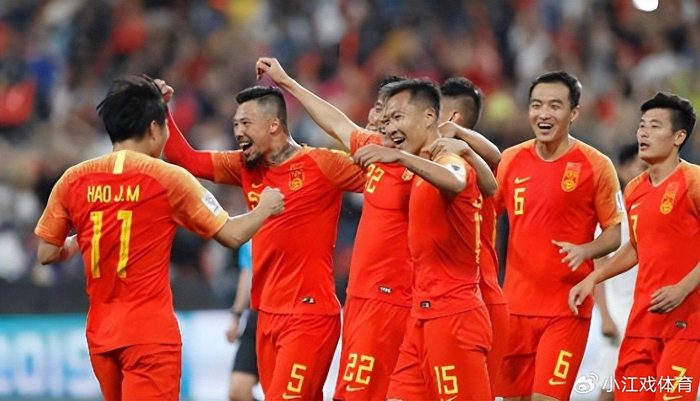 国足系列赛首胜引热议 新人崛起与段刘愚落选引