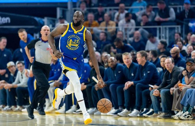 科尔决策失误致勇士惨败 克莱罚球失手追梦复出